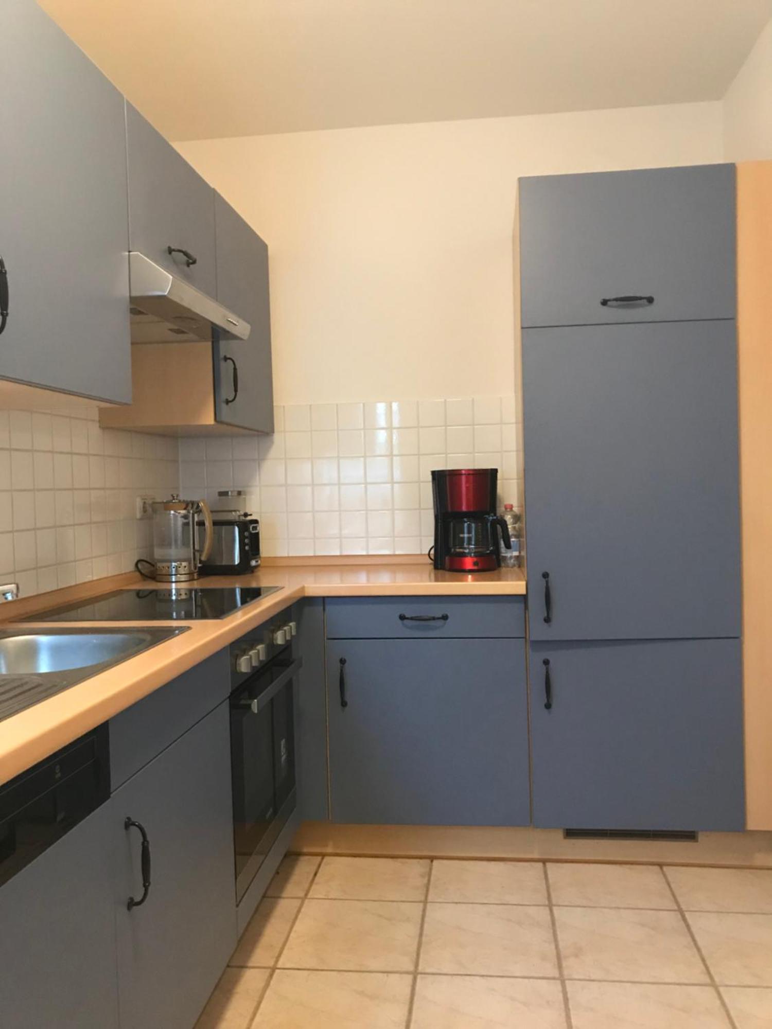 4 Wunderschoene Ferienwohnungen Im Kavaliershaus Schwerin  Habitación foto